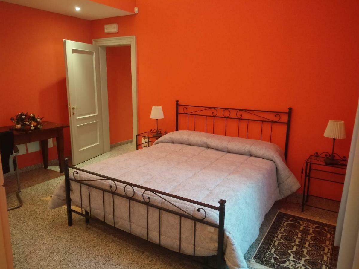 Villa Lorenzo Briosco Eksteriør billede